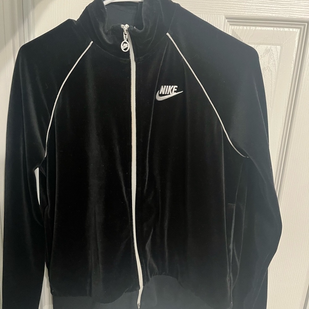 women's Vintage Nike tech fit